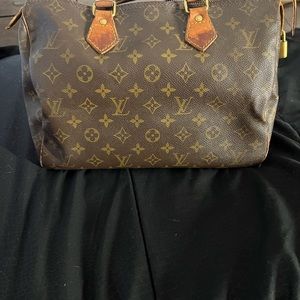 Authentic LV SPEEDY 30